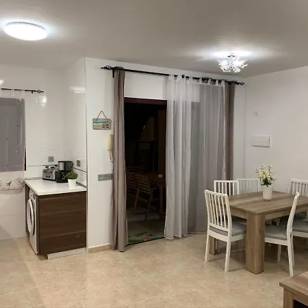 En Appartement *